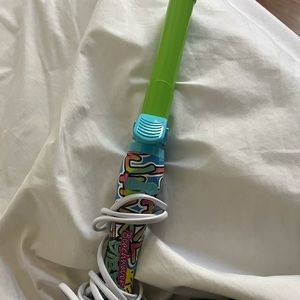 Beachwaver curling tool